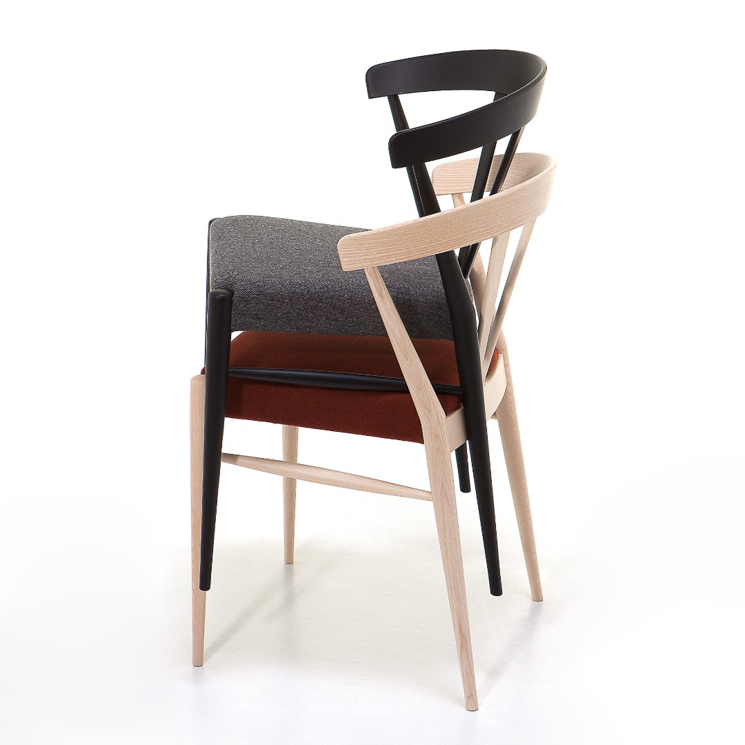 BR-1030 Cricket Side Chair