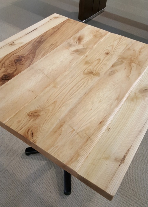 16760 Distressed Plank Wood Top